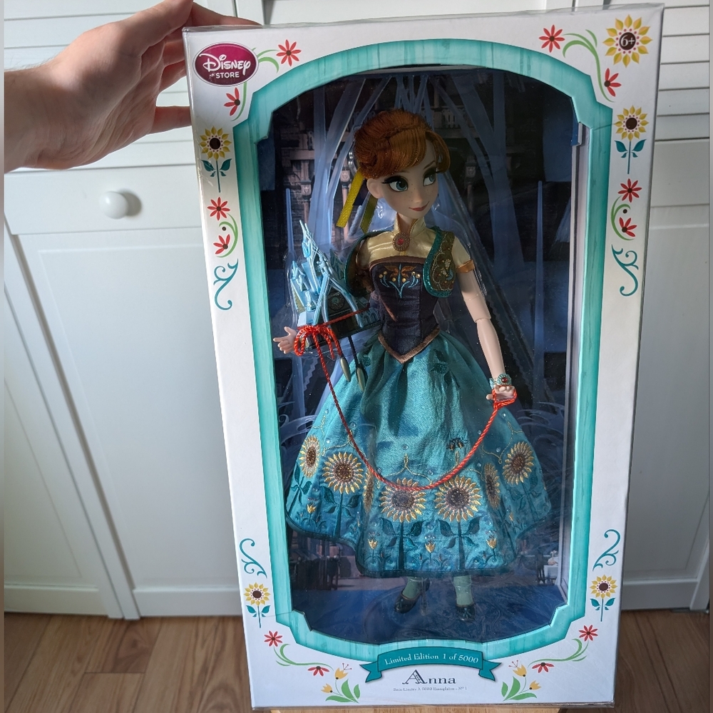 Brand New Disney Limited Edition Anna Frozen Fever